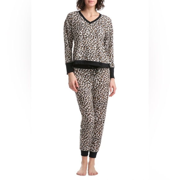Splendid Other - Splendid 2-Piece V-Neck Jogger Set Pajamas, Natural Leopard, Size Medium, NWT